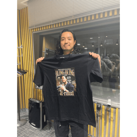 R-指定ブリンブリンTシャツ - OFFICIAL SHOP